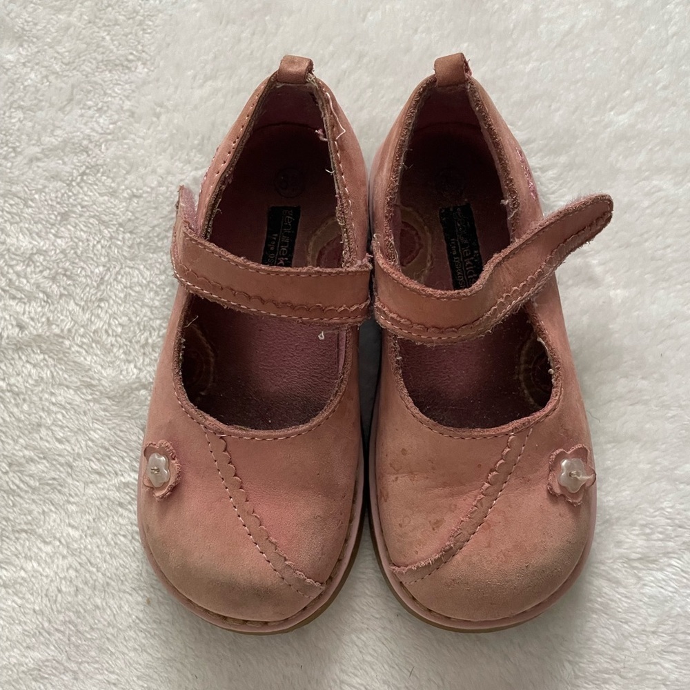 OshKosh B'gosh Pink Floral Mary Jane Shoes Vintage